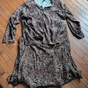Liz Claiborne Brown and Black Patterned Outfit